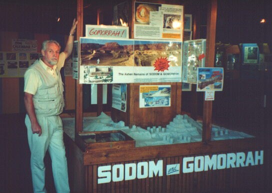 Ron Wyatt at the Sodom and Gomorrah exhibit